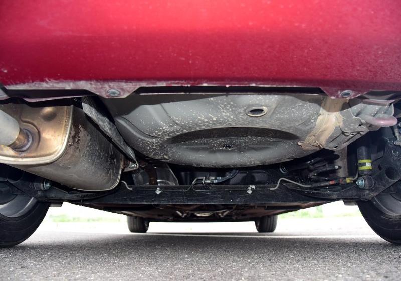 2016�� 1.6L CVT���а�