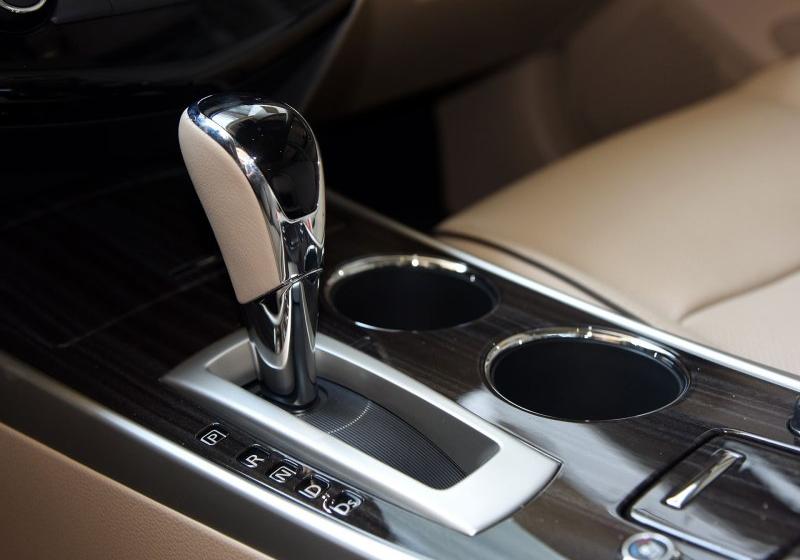 2016  2.5L XV-VIP콢