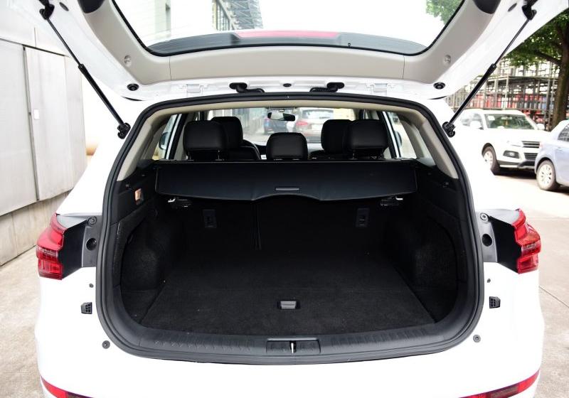 2016�� �˶��� 2.0T �ֶ�������