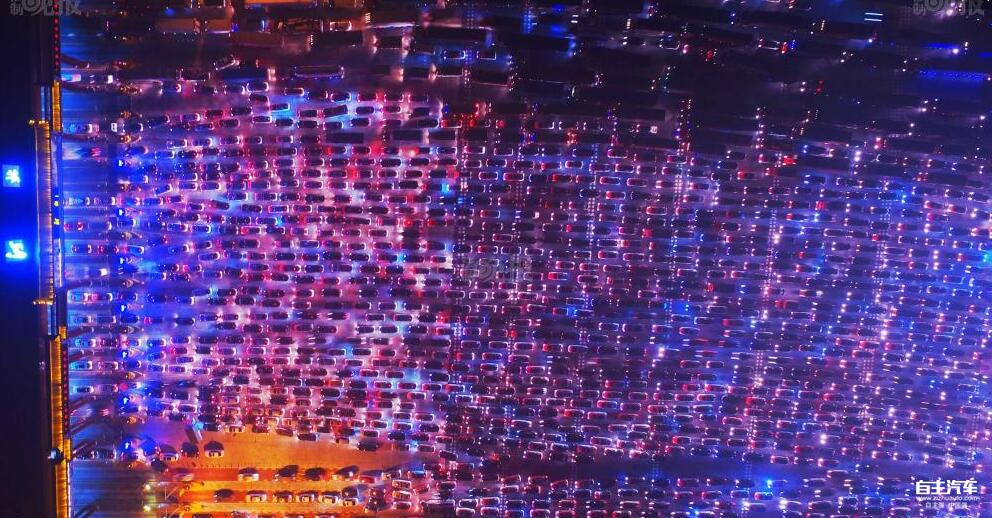 0314542081104bb6593925.jpg 8.jpg