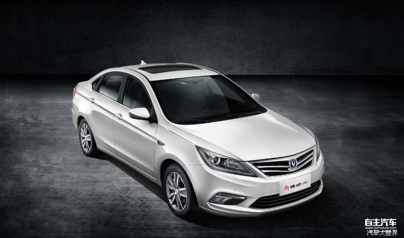 不比划一下,你绝对不知道车还能这么停