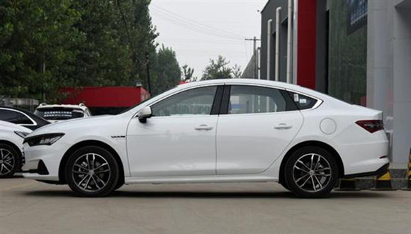 0711113973c884bec11182.jpg 201811061103220615_sst.jpg