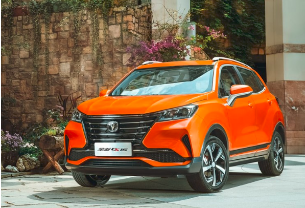 采用全新设计 长安新款CS15于今日发布 采用全新设计 长安新款CS15于今日发布