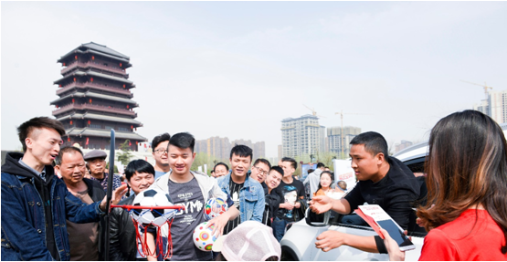 01093122282976e61f2909.png blob.png