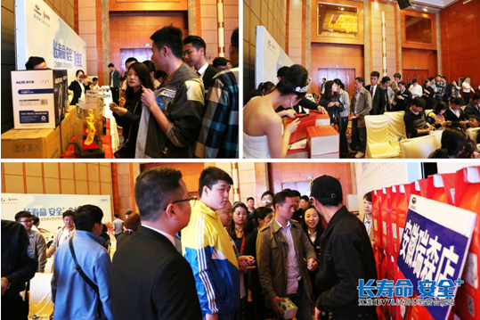 241947330926e4ded28840.png blob.png