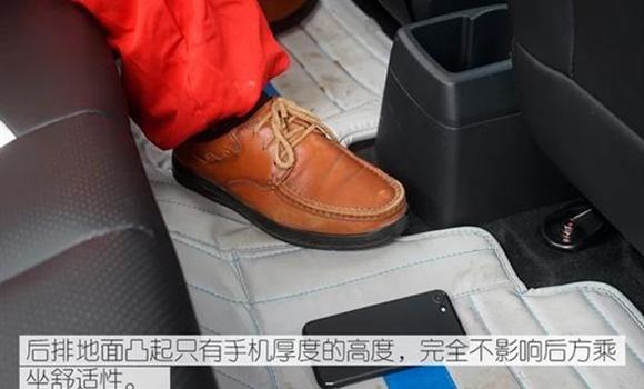 2700403666637b411b1121.jpg 201904231007484748_sst.jpg