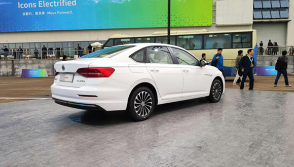 240425038f5a04ddce4615.jpg 201906201037510030_sst.jpg