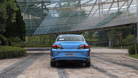 07000421d4d5bf569e7447.jpg dim800x533_3edea02fa34ae58af0c2e2bb8a46a2_700.jpg