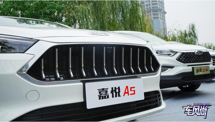 19050623c824b6714f7688.png blob.png