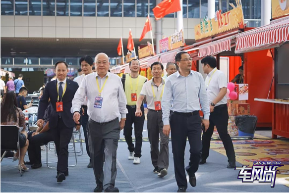 03110108ef7f805b885269.png blob.png