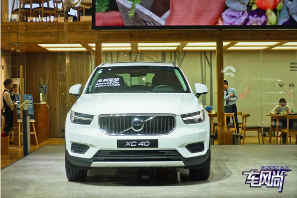 03110415aacbf5bc1e8338.png blob.png