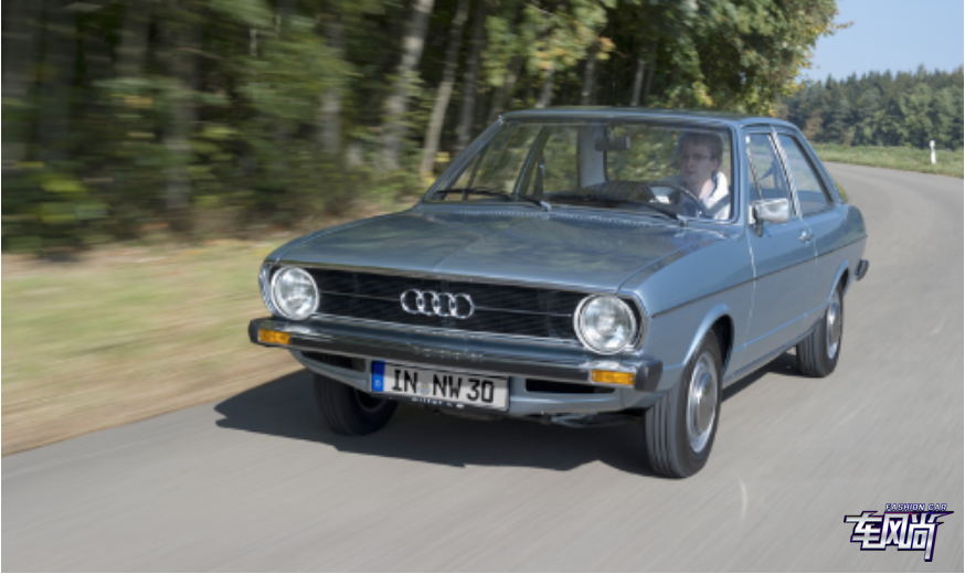 03175040b64e3425881035.png blob.png