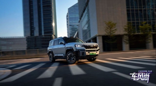 13120505ea0bf390081151.jpg 2.jpg