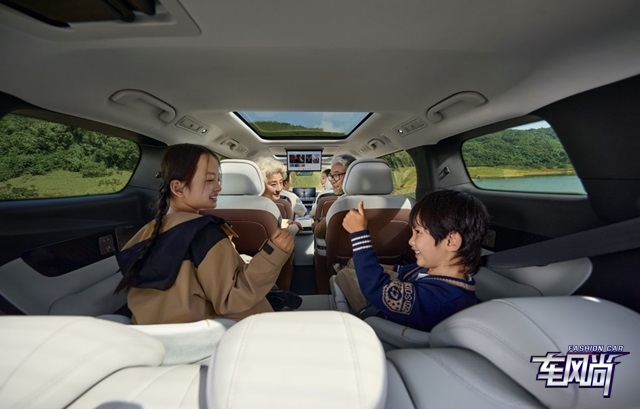 03124819d63516312b0829.jpg 8.jpg