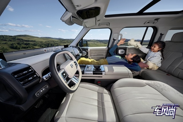 19230901bc311f834b9634.jpg 6.jpg